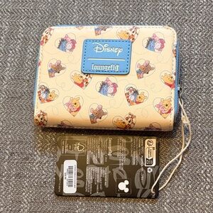 Loungefly Disney Winnie The Pooh Heart Print Wallet - Cream & Blue | NWT 💙